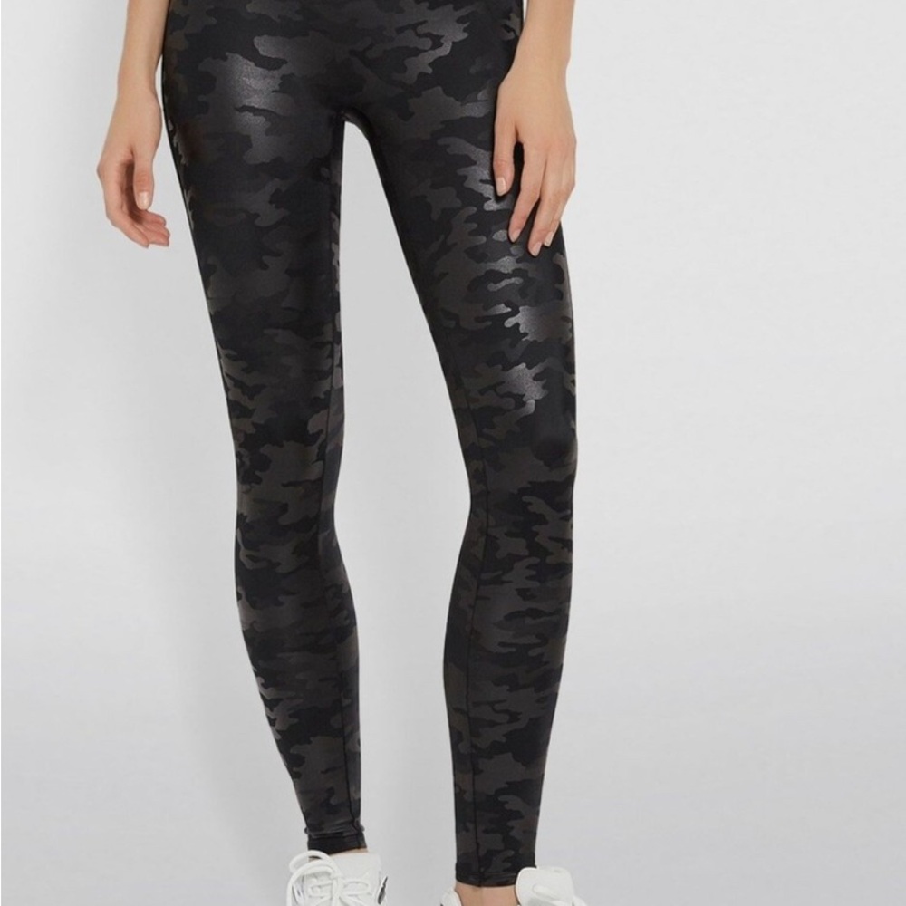 SPANX Black Leggings with Urban Camouflage Design